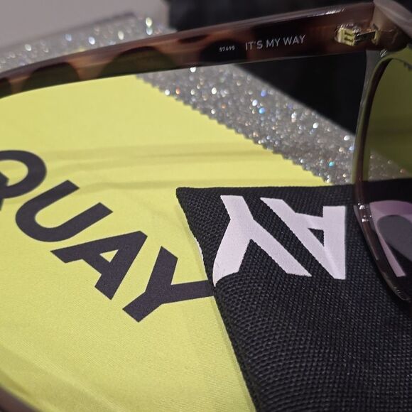 Quay Australia It's My Way 53MM Gradient Cat-Eye Sunglasses-Tort Black/Black Fad - Picture 8 of 9